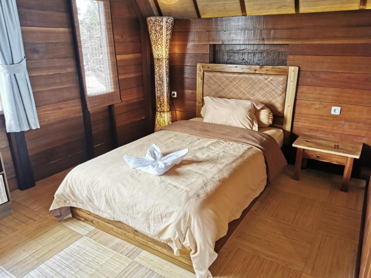 Sienna Resort Maratua Island Exterior photo