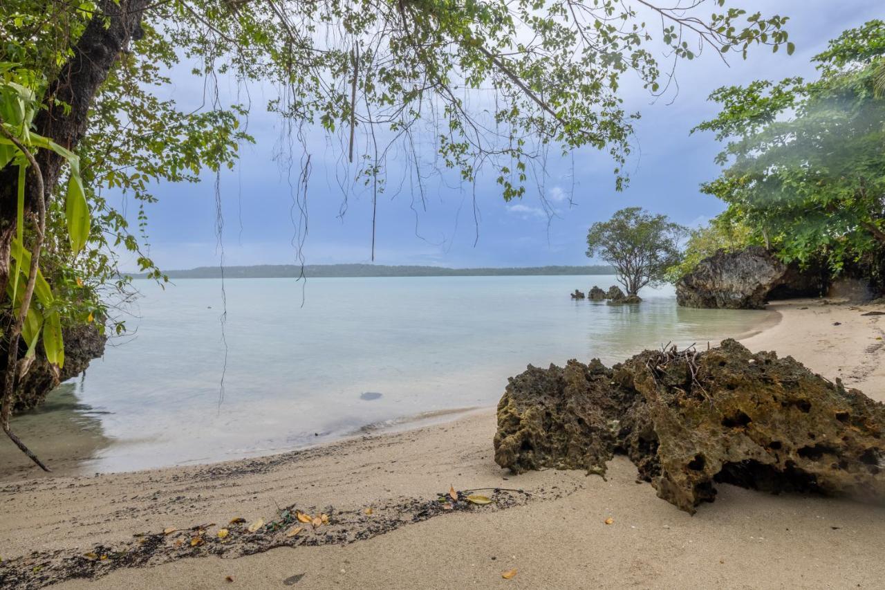 Sienna Resort Maratua Island Exterior photo