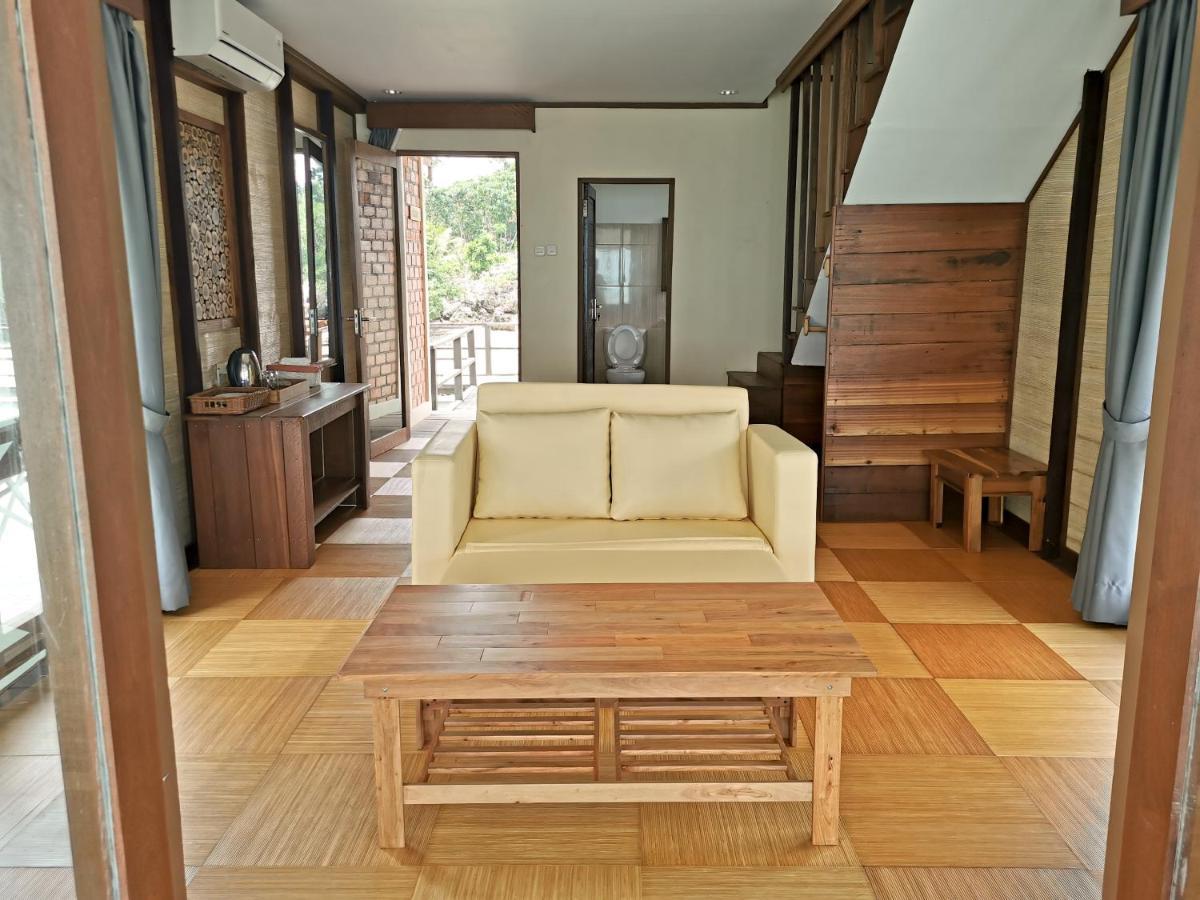 Sienna Resort Maratua Island Exterior photo
